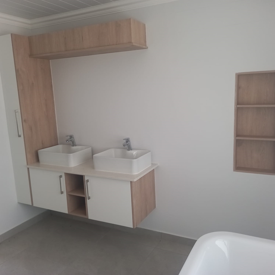 3 Bedroom Property for Sale in Island View Western Cape